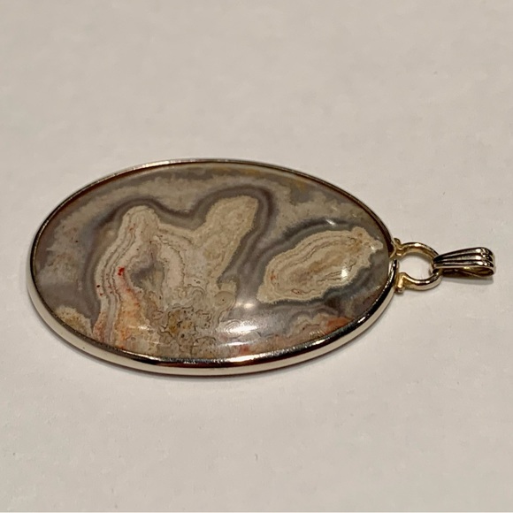 Vintage Laguna Lace Banded Agate Oval Pendant in 12K White Gold 44mm - Picture 7 of 8